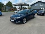 Ford Focus Turnier Titanium TÜV/AUTOMATIK/KLIMA/AHK
