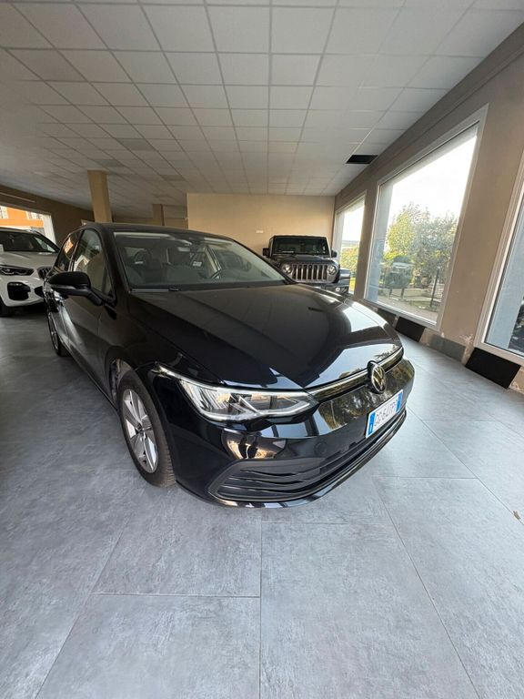 Image of Volkswagen Golf