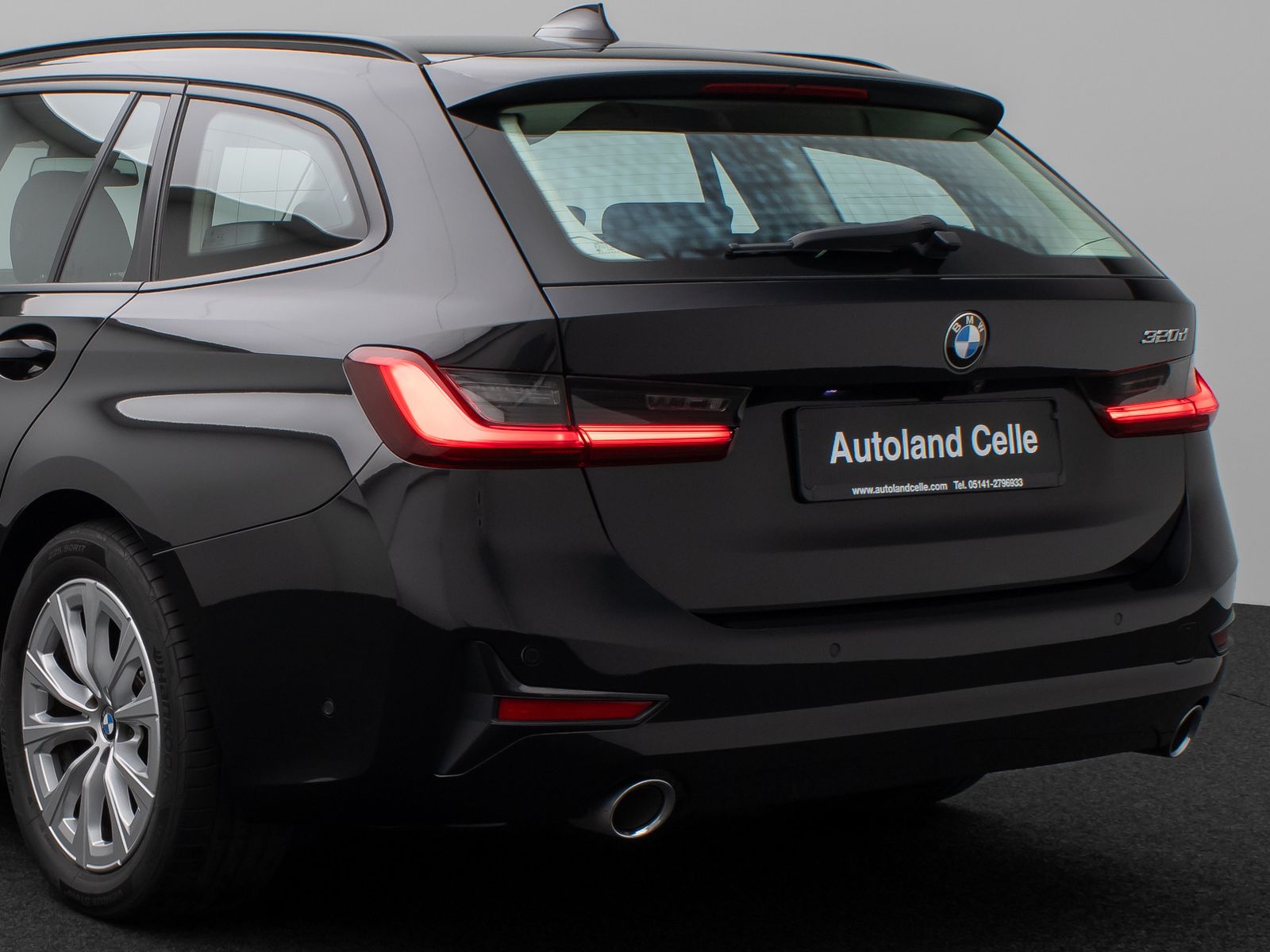 Fahrzeugabbildung BMW 320d Kamera DAB HiFi Komfort Alarm Standheizung