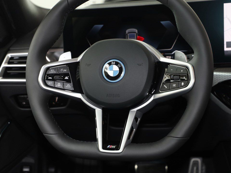 BMW 330 - Bild 11
