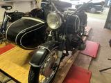 BMW R 60 mit Beiwagen - BMW BENZIN GESPANN R60