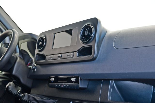 Fahrzeugabbildung Mercedes-Benz Sprinter 315 CDI Maxi Klima MBUX Kamera #73T139