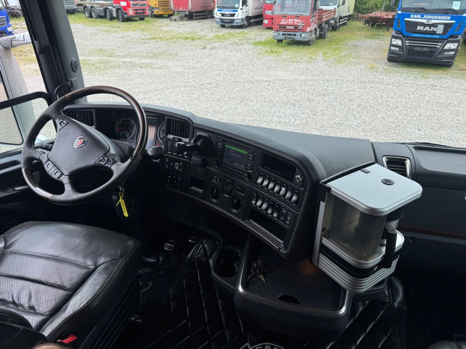 Fahrzeugabbildung Scania R-SERIEN R730 V8