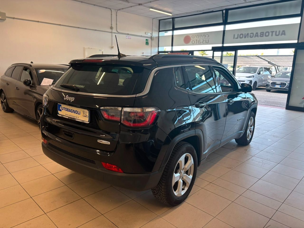 Jeep Compass LONGITUDE 1.4 MultiAir 2WD 44000 KM imagem 3
