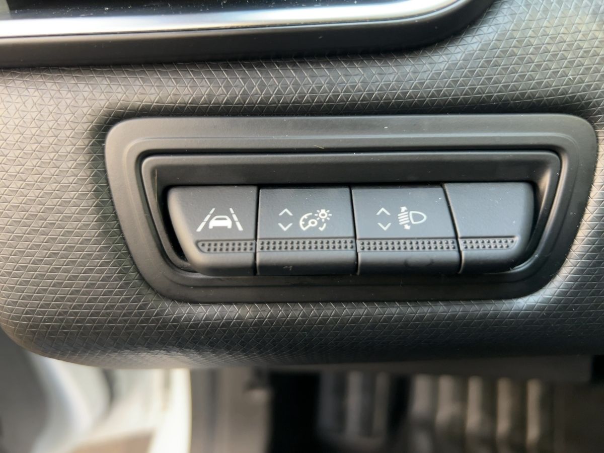 Renault Clio - Bild 15