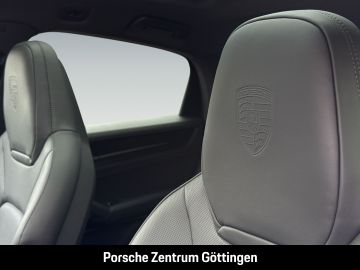 Porsche Cayenne - 12