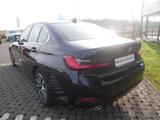 BMW 320d Sport Line HiFi PA. LHZ LC.+ SHZ NAV - BMW 3er Reihe mit Diesel-Antrieb: Limousine