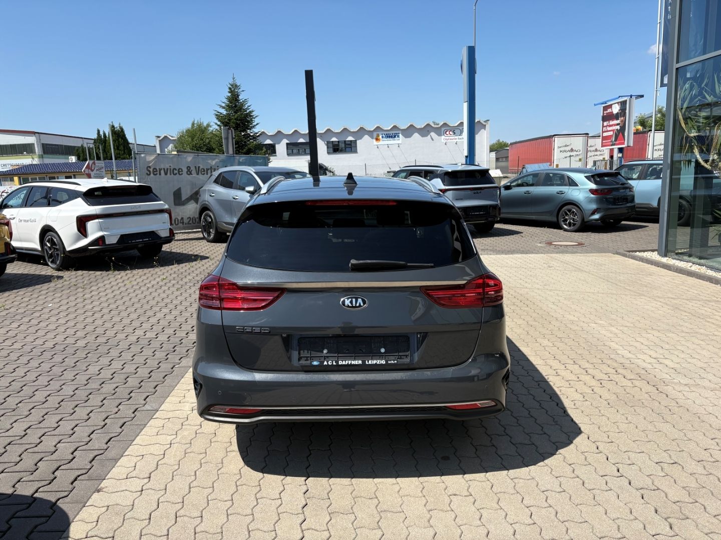 Fahrzeugabbildung Kia Ceed_sw Sportswagon Platinum Edition 1.6 CRDi EU