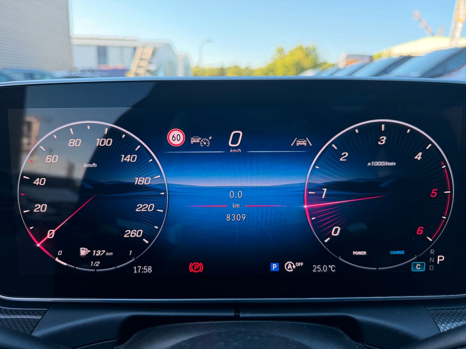 Fahrzeugabbildung Mercedes-Benz C 220 T d Edition AMG AHK+Pano+360°+Distr+Ambien