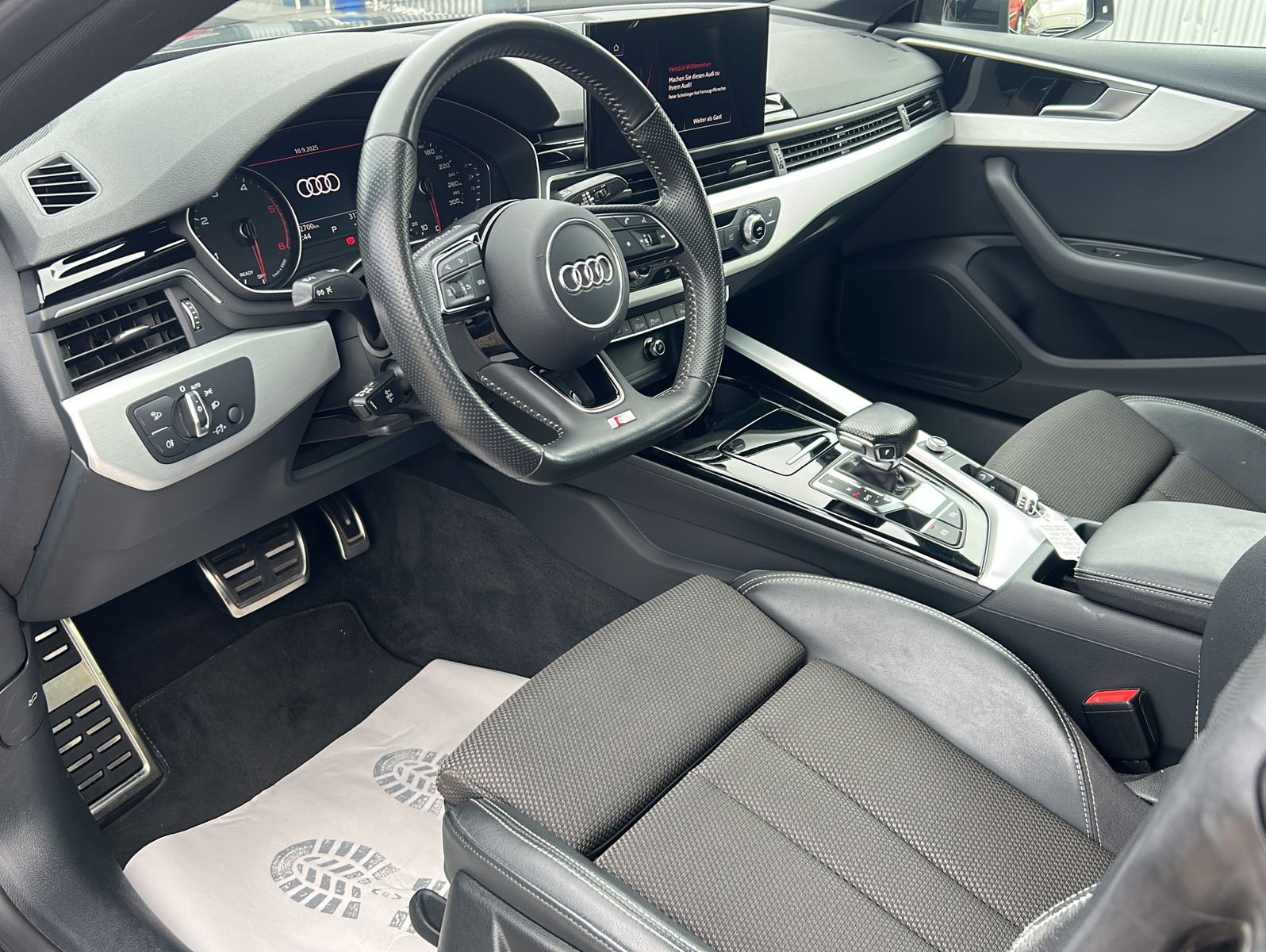 Fahrzeugabbildung Audi A5 40 TDI S-Line