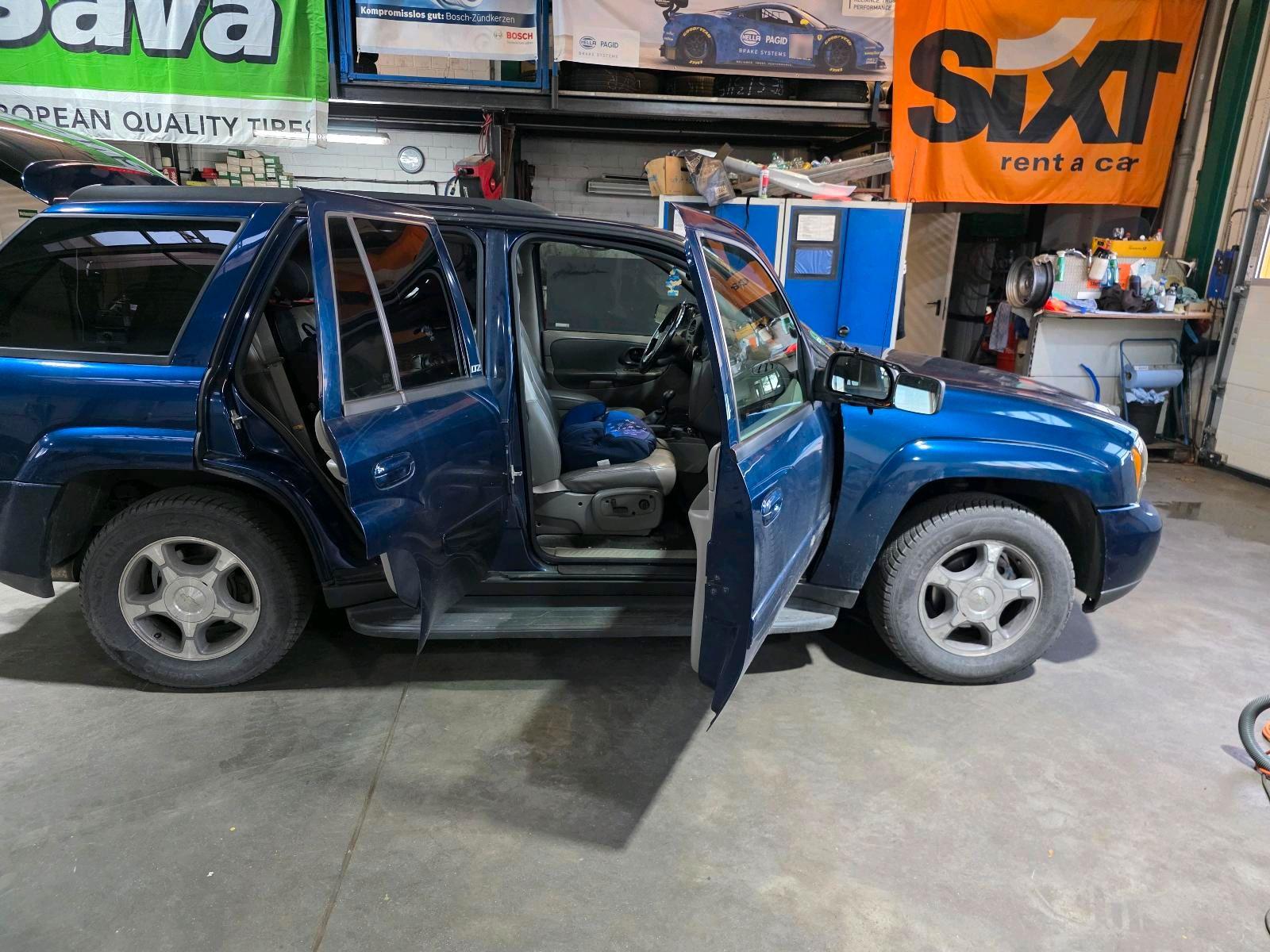 Chevrolet TrailBlazer 2005 — photo 14