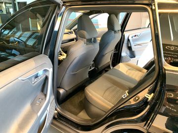 Toyota RAV 4 - 10