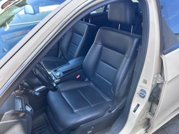 Mercedes E 200 - 7