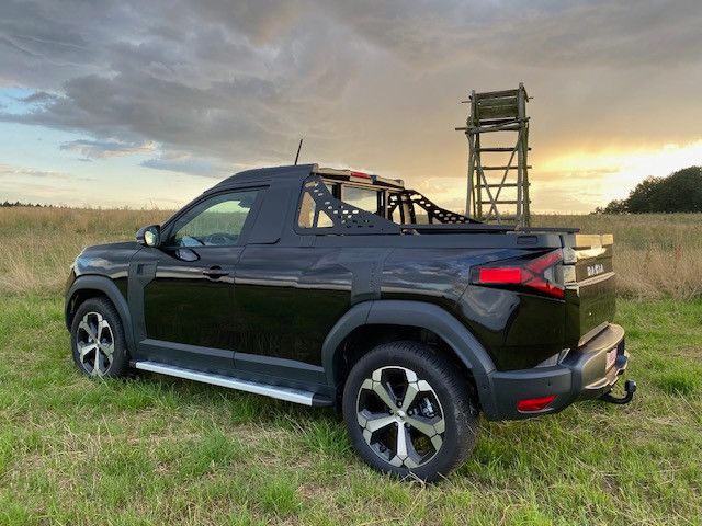 Dacia Duster Pickup Full Hybrid 150 ECO-G 4x4 Allrad