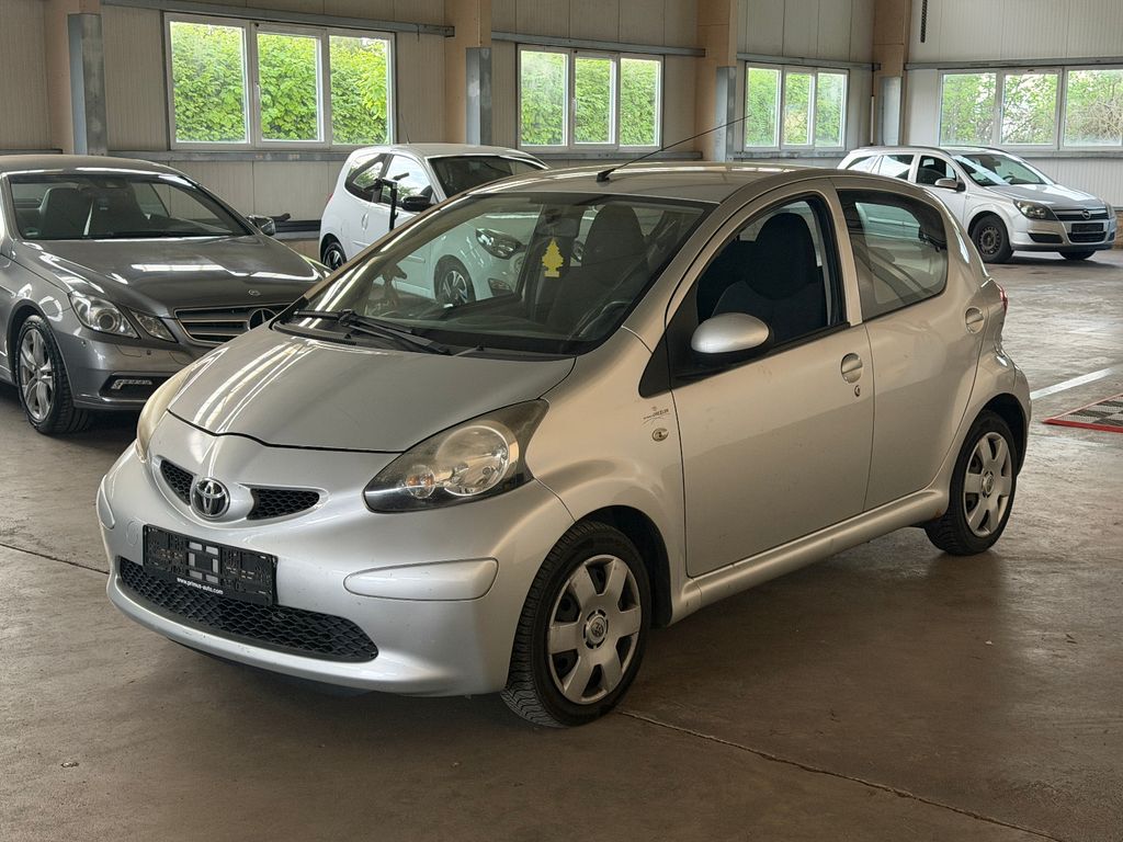 Toyota Aygo (X)