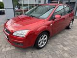 Ford Focus 1.6 Lim. Style*Klimaautomatik*Tempomat*PDC - Ford Focus: Style