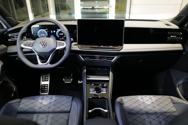 Volkswagen Tiguan 1.5eTSI DSG R-Line BlackStyle HKardon Pan