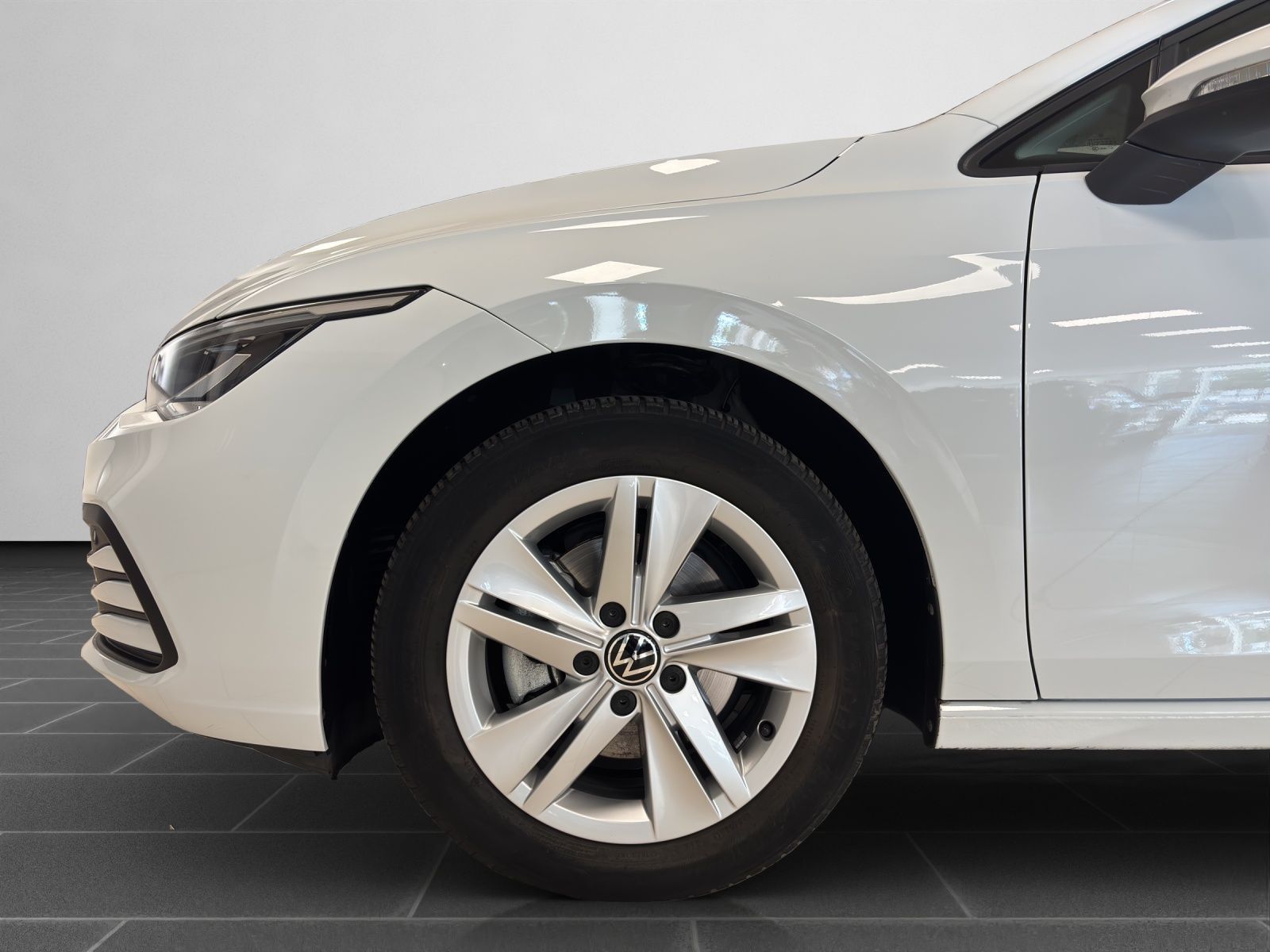 Volkswagen Golf - Bild 9