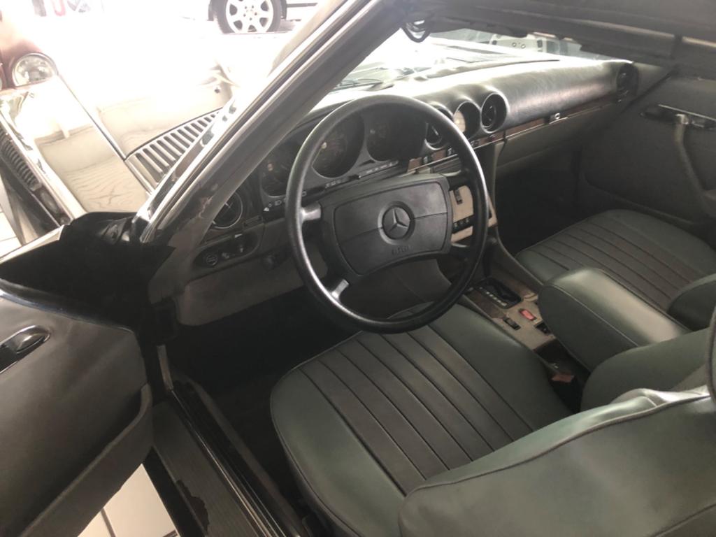 Mercedes-Benz SL 560