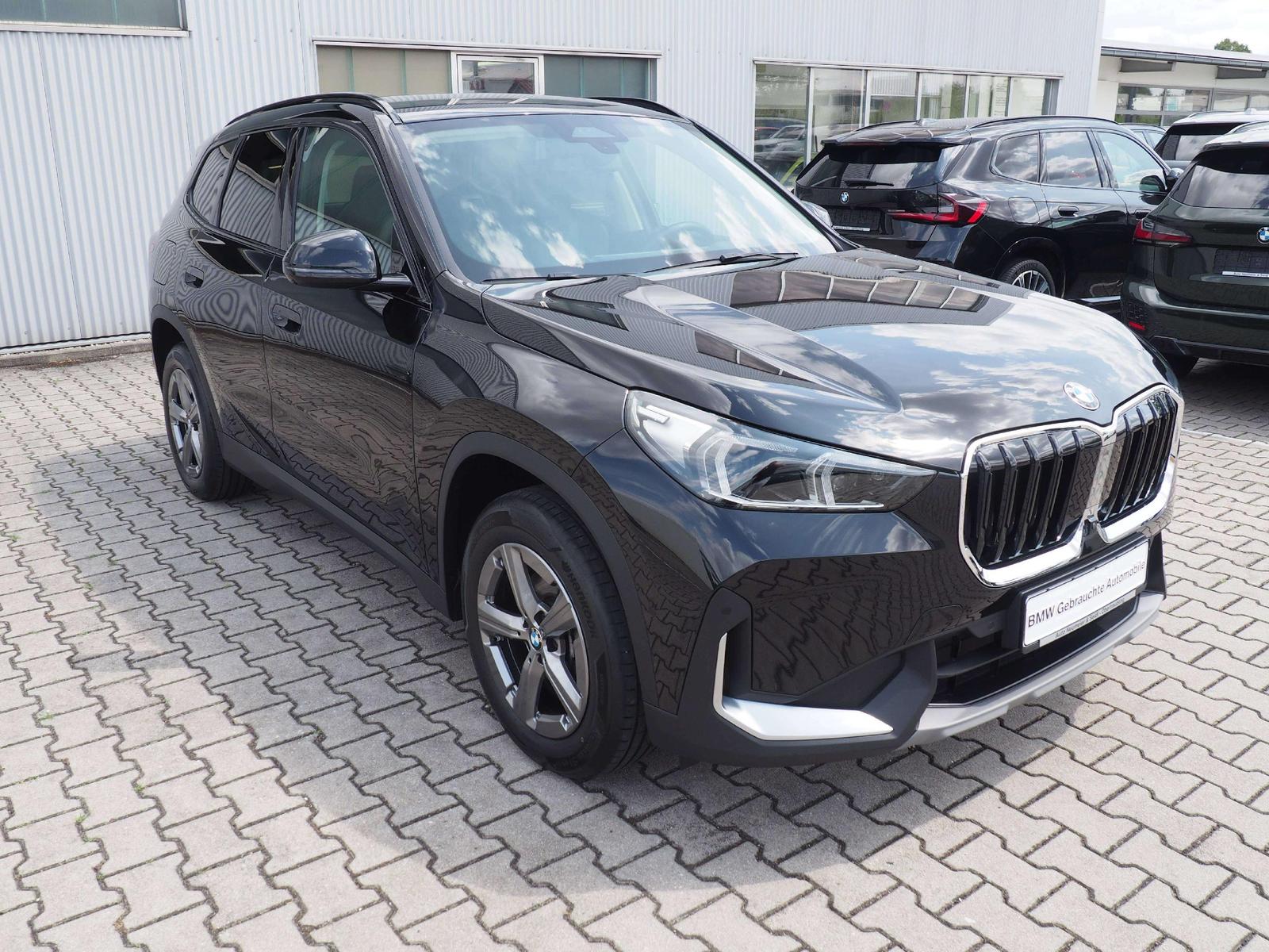 BMW X1 xDrive20d Aut.*AHKschwenkbar*HUD*ACC*360 *Spo