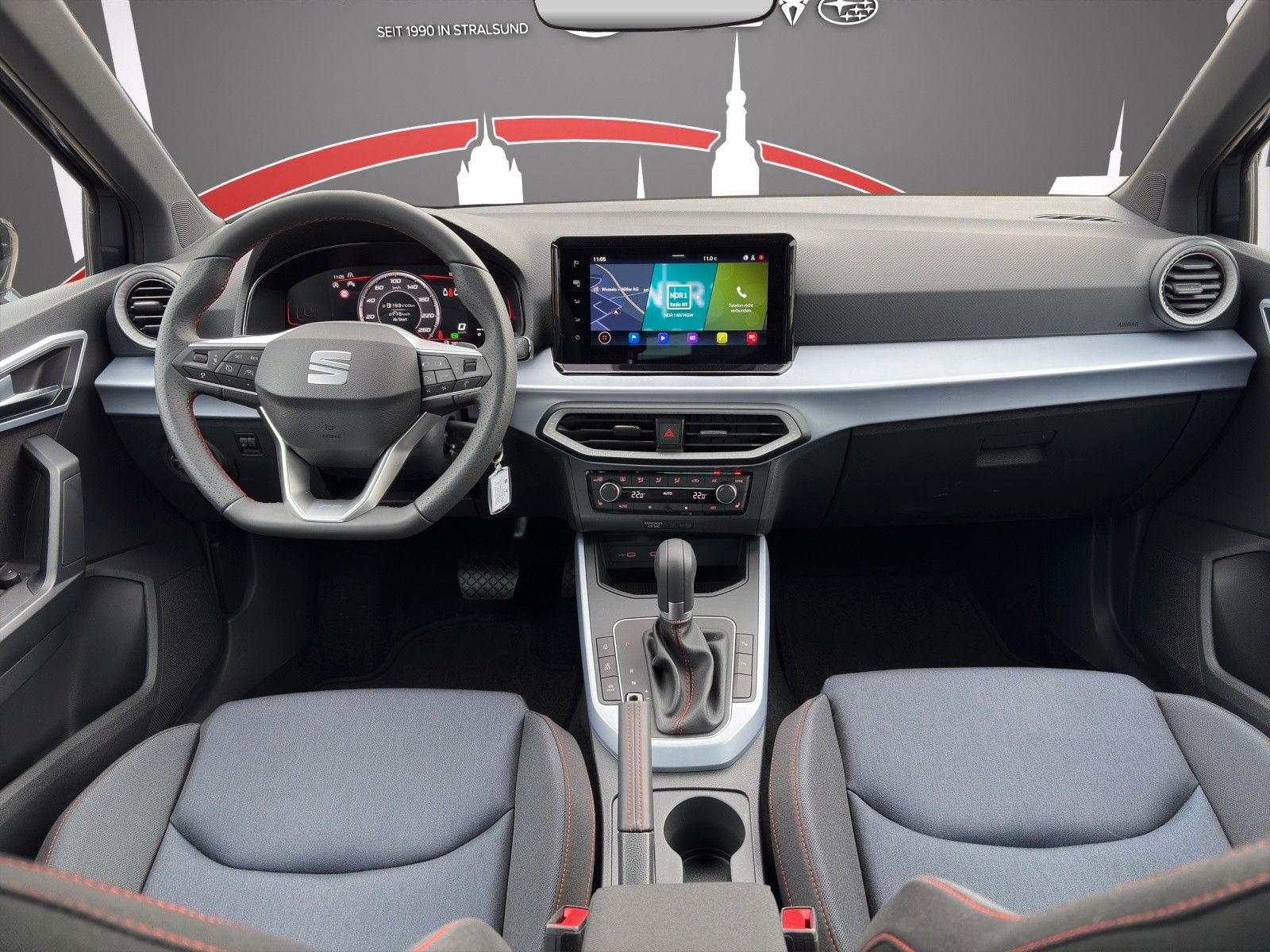 Fahrzeugabbildung SEAT Arona FR 1.0 TSI  DSG LED/ACC/NAVI/AHK