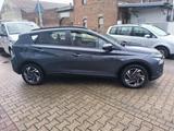 Hyundai Bayon 1.0 T-GDI DCT 48V-Hybrid *Autom., Kamera* - Hyundai BAYON mit Schiebedach