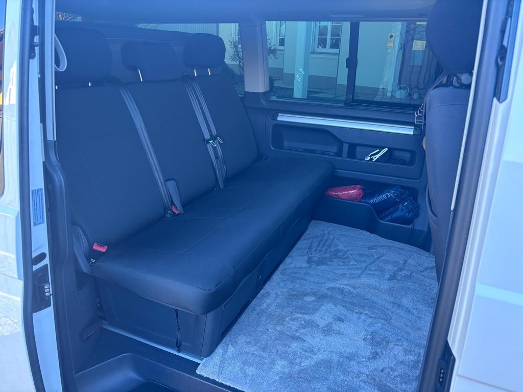 Volkswagen T5 California