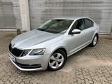 Skoda Octavia 1.5TSI Limousine Style*DSG*ACC*PDC*App-N - Skoda Octavia mit Benzin-Antrieb: Limousine, Automatik