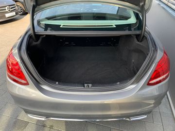 Bild 19 Mercedes-Benz C 200 CGI Automatik Navi PDC SHZ