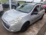 Renault Clio Grandtour Expression - Renault Clio: Grandtour Expression
