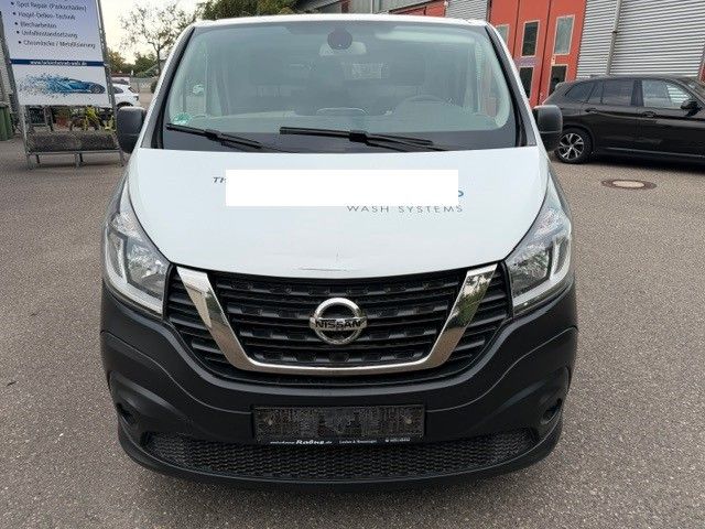 Image of Nissan NV300