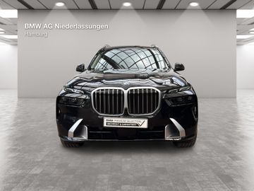 BMW X7 - 7