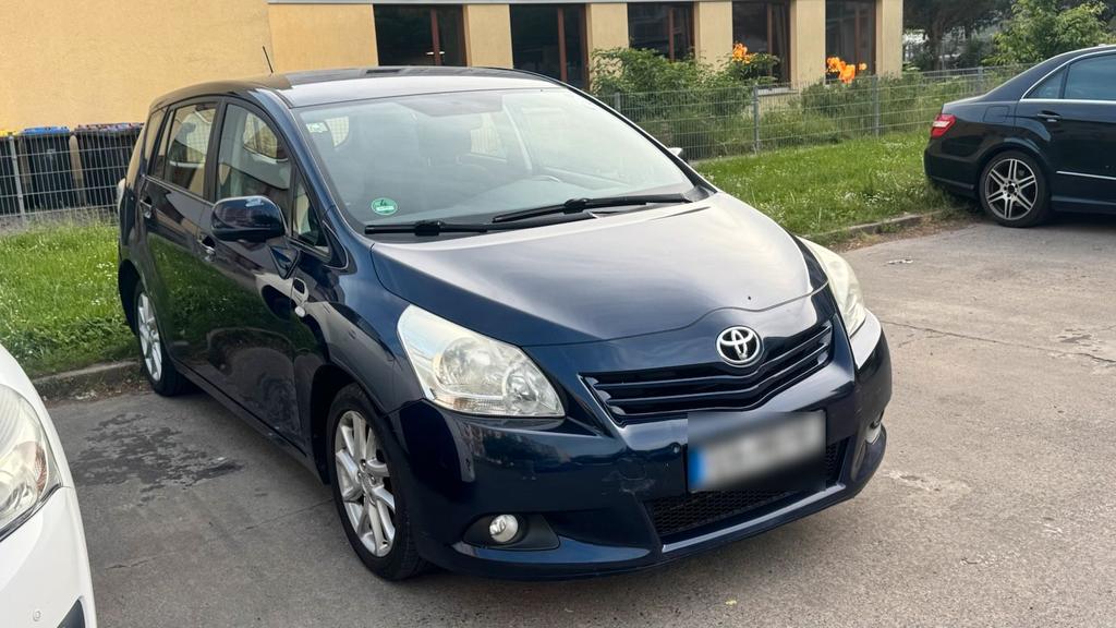 Toyota Verso D-4D