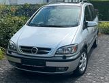Opel Zafira 2.2 Njoy mit Style-Paket Njoy mit Sty... - Opel Zafira: Schiebedach