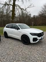 Volkswagen Touareg 3.0 V6 TDI 210kW 4MOTION Tiptronic - - Volkswagen Touareg: 2.0