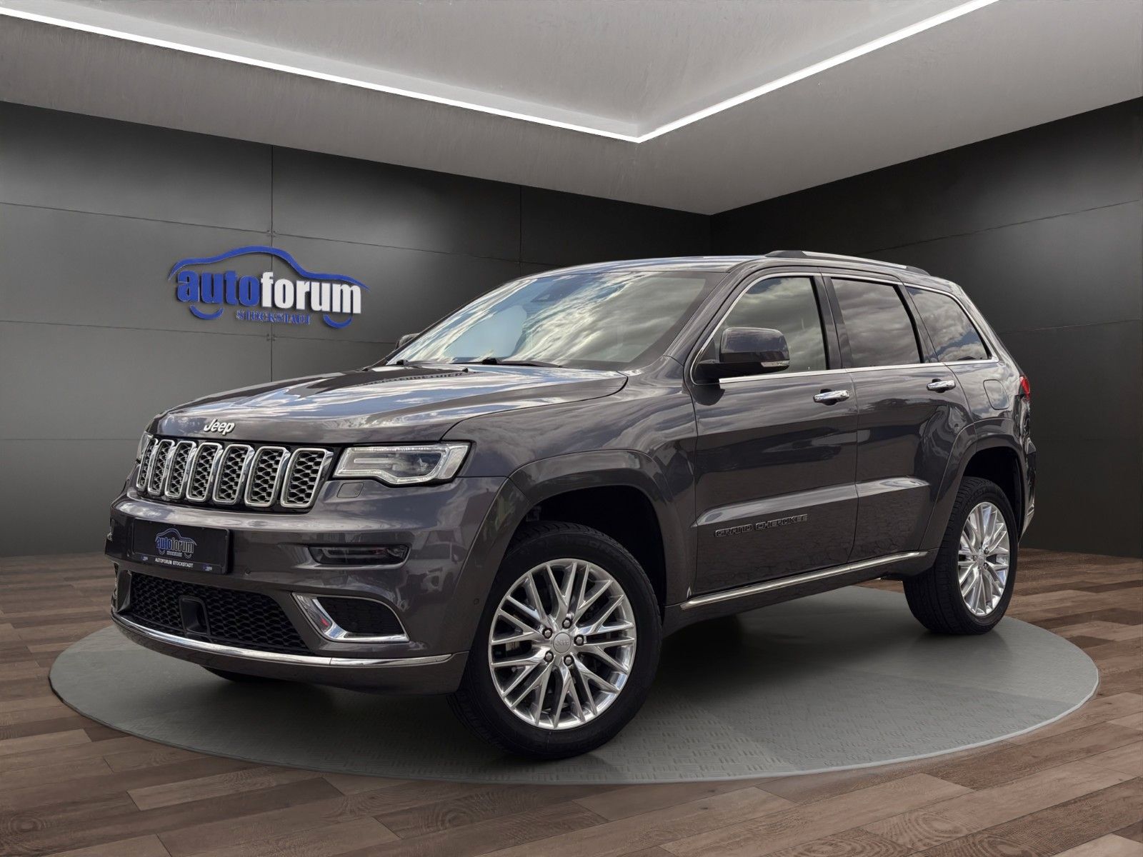 Jeep Grand Cherokee 3.0 CRD Summit AHK°PANO°H&K°4xSHZ