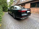 Audi A8 55 TFSI quattro tiptronic  - Audi A8 mit Benzin-Antrieb: Limousine, Automatik