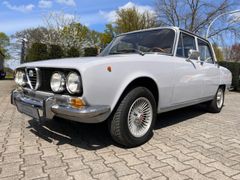Alfa Romeo Giulia Alfa Romeo Berlina 2000 (105)