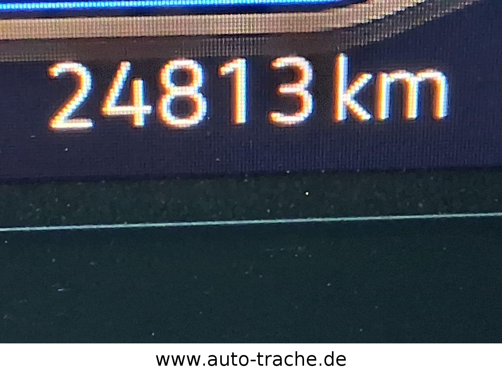 Volkswagen Tiguan  Life AHK Navi 7 Sitze GRA LED DAB Navi