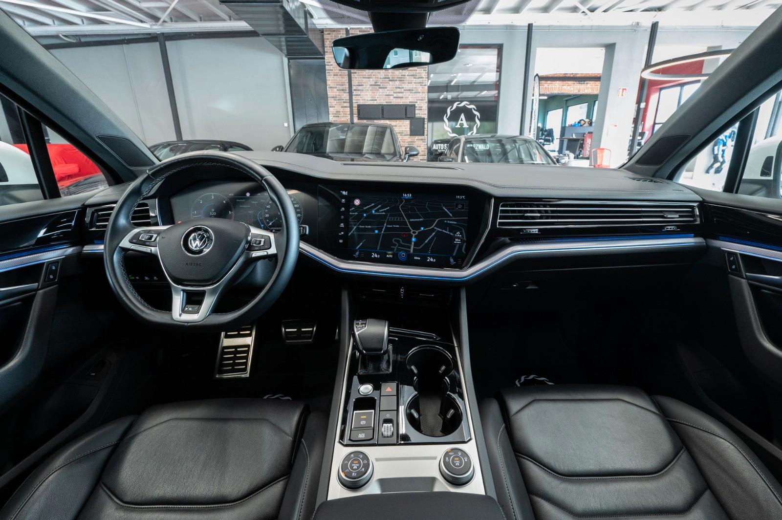 Volkswagen Touareg 3.0 TDI 4M|R-LINE|MATRIX|LUFT|ACC|AHK