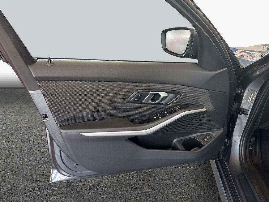 BMW 318d Touring Advantage *HuD*SHZ*