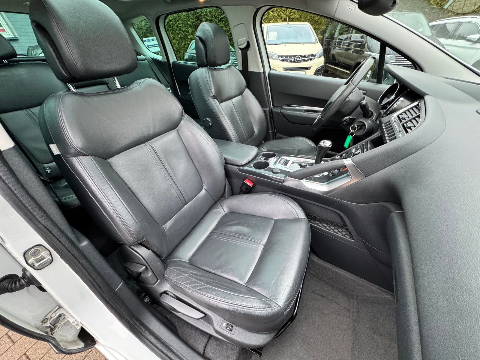 PEUGEOT 3008, 2011, Diesel, 163 PS