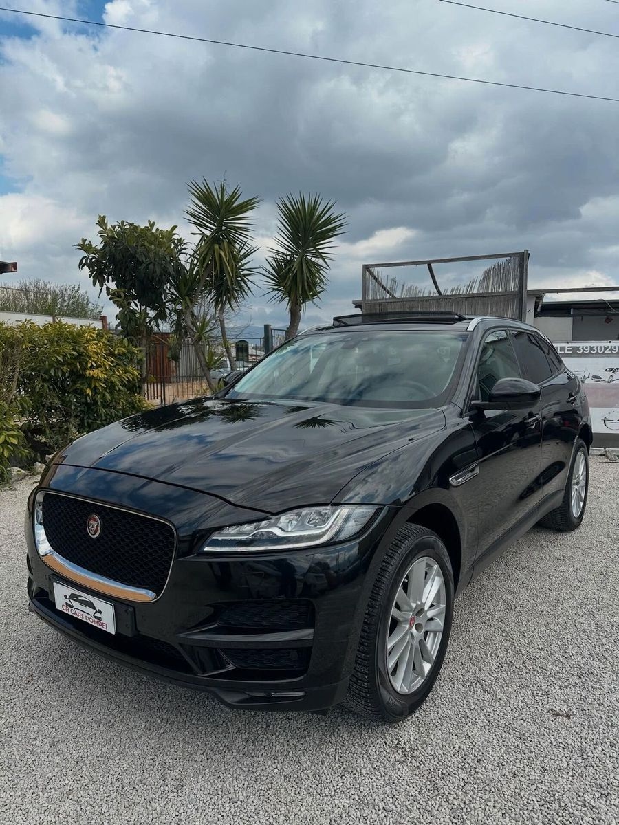 JAGUAR F-Pace