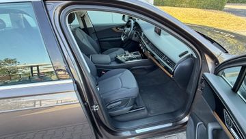 Audi Q7 - 12