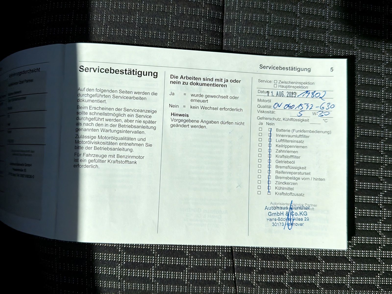 Fahrzeugabbildung Opel Astra BUSINESS PDC TEMPOMAT RFKAM WINTERREIFEN