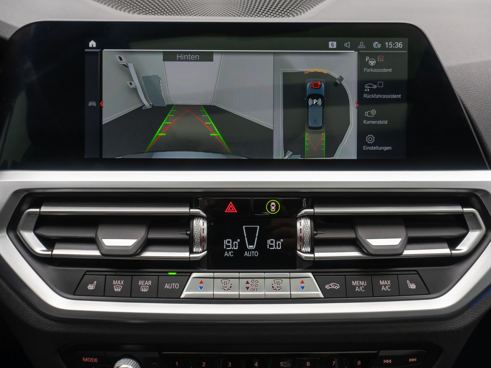 Fahrzeugabbildung BMW M340d  xD 360°DAB H/K Lenkrhzg AHK Komfort Alarm