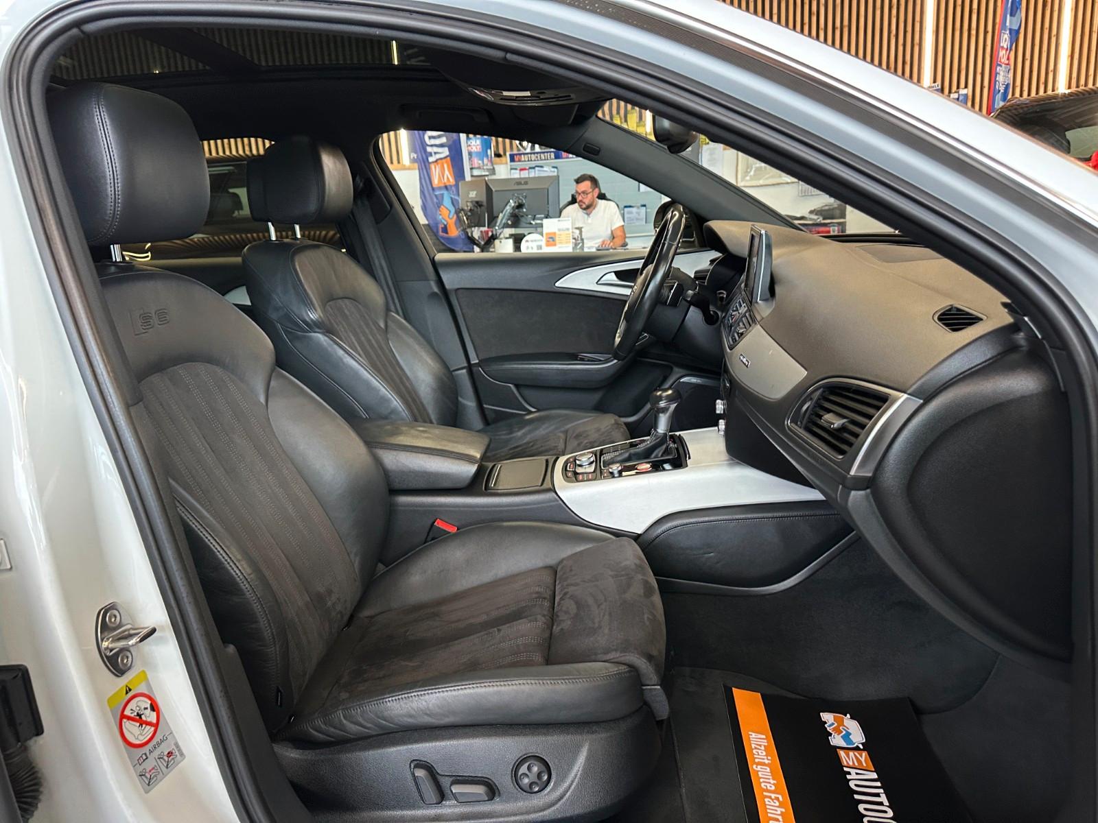 AUDI S6 AVANT 4.0 V8 TFSI QUATTRO 420ch - BOSE - TOIT PANORAMIQUE - ACC - ATTELAGE PIVOTANT - SUSPENSION PNEUMATIQUE