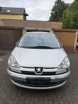 Peugeot 807 - scheckheftgepflegte Peugeot 807