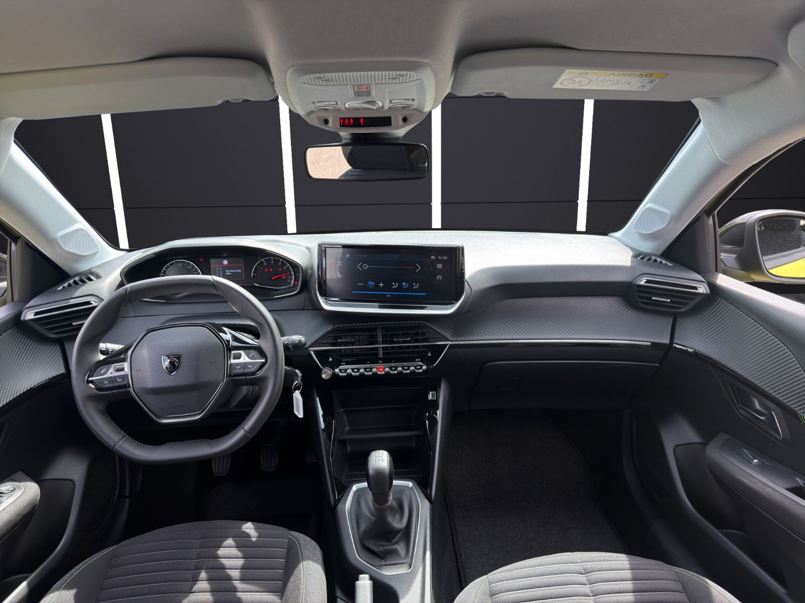 Fahrzeugabbildung Peugeot 208 Active *SitzHZ*LED*Tempomat*PDC*CarPlay*