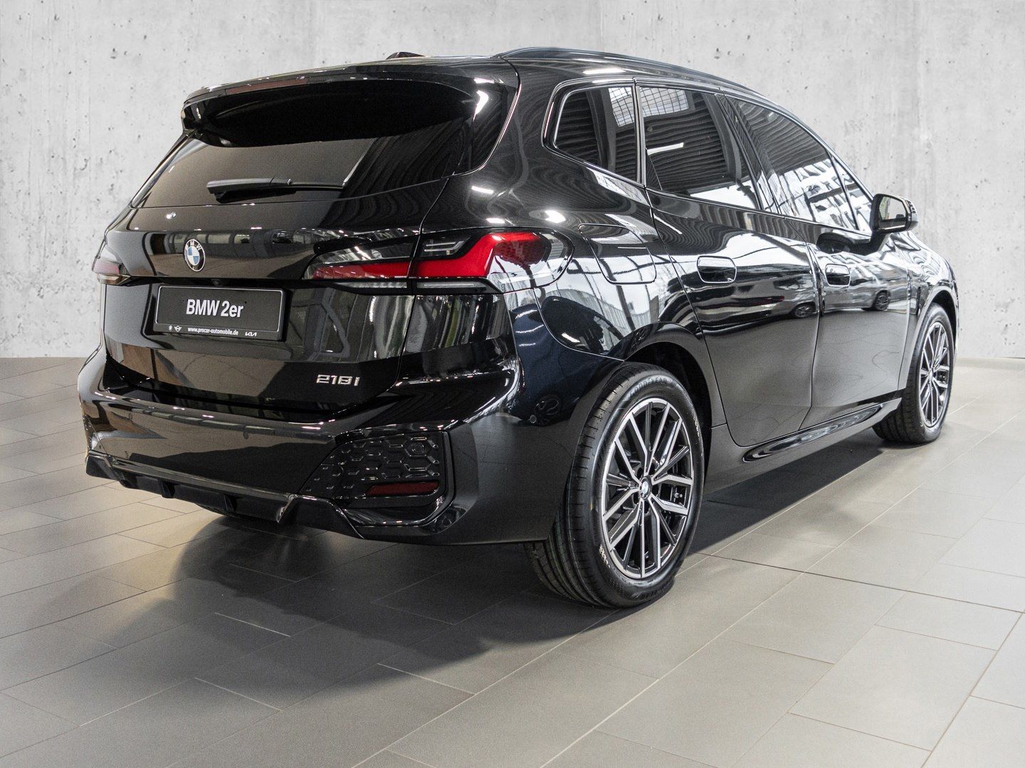 BMW 218 Active Tourer - Bild 2